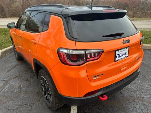 New 2026 Jeep Compass Trailhawk image 23