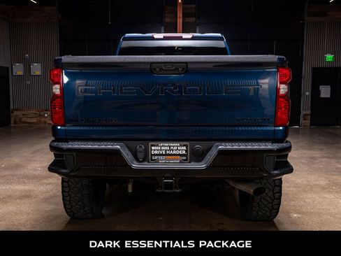 Used 2022 Chevrolet Silverado 2500 Custom w/ Custom Convenience Package image 7