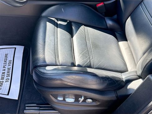 Used 2021 Porsche Cayenne S image 21