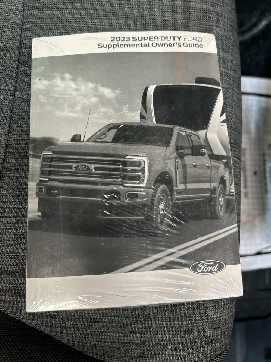 Used 2023 Ford F250 XL w/ Snow Plow Prep Package AWD/4WD image 29