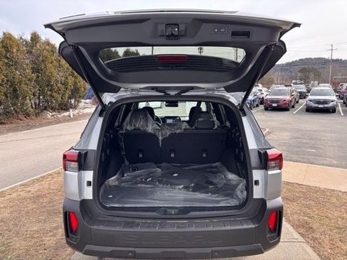 New 2026 Subaru Outback Limited AWD/4WD image 15