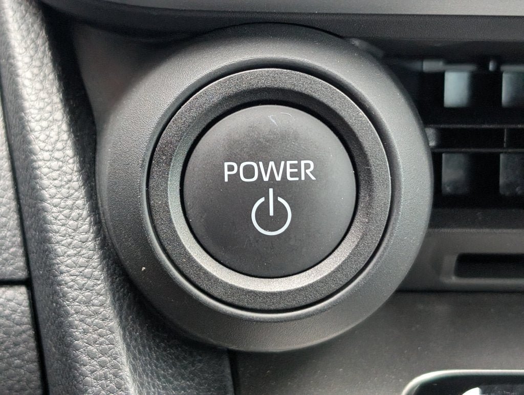 Certified 2026 Toyota Prius LE AWD/4WD image 22