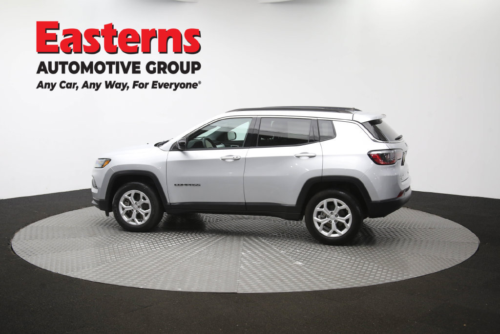 Used 2024 Jeep Compass Latitude AWD/4WD image 62