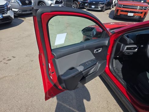 Used 2025 Kia K4 FWD image 10