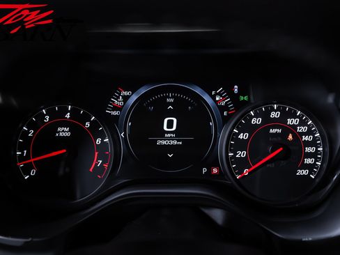 Used 2022 Chevrolet Camaro SS RWD image 29