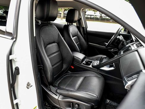 Used 2020 Jaguar E-PACE SE AWD/4WD image 35