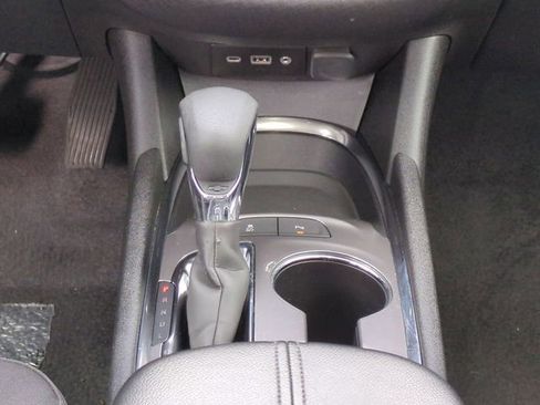 Used 2024 Chevrolet Malibu LT FWD image 19