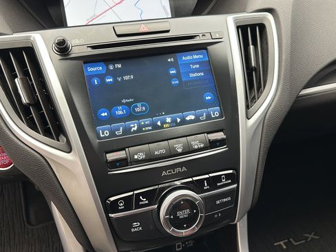 Used 2018 Acura TLX V6 w/ Technology & A-SPEC Pkg FWD image 22