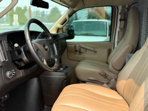 Used 2020 Chevrolet Express 2500 w/ Communications Package RWD image 20