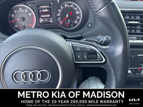 Used 2018 Audi Q3 quattro AWD/4WD image 18