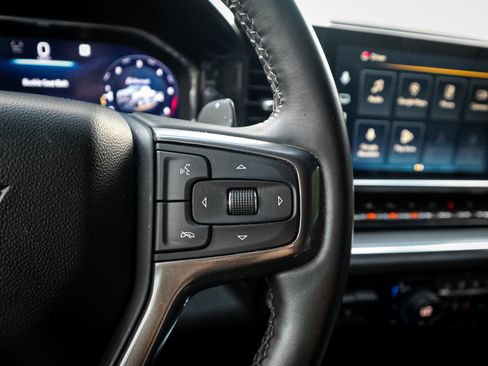 Used 2023 Chevrolet Silverado 1500 High Country w/ Technology Package AWD/4WD image 20