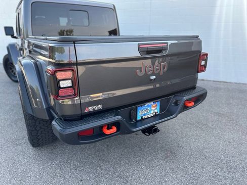 Used 2023 Jeep Gladiator Mojave w/ LED Lighting Group AWD/4WD image 7