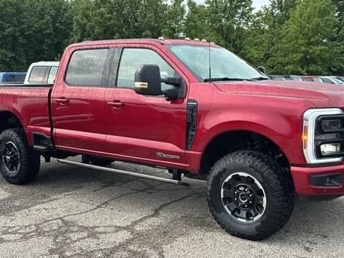 New 2026 Ford F350 Platinum w/ Tremor Off-Road Package AWD/4WD image 28