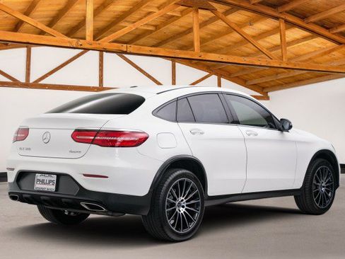 Used 2018 Mercedes-Benz GLC 300 4MATIC Coupe image 5