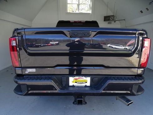 Certified 2024 GMC Sierra 3500 Denali w/ Denali Reserve Package image 18