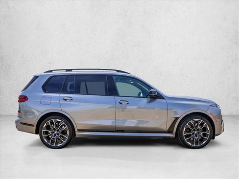 New 2027 BMW X7 M60i AWD/4WD image 4
