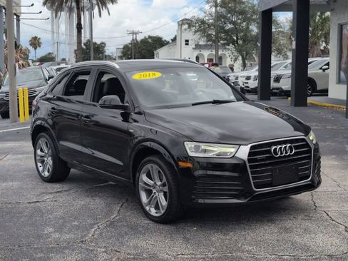 Used 2018 Audi Q3 2.0T Premium w/ Convenience Package AWD/4WD image 3