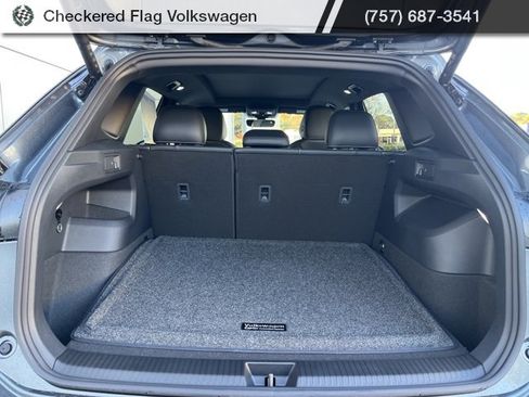 New 2026 Volkswagen Tiguan SE R-Line image 29