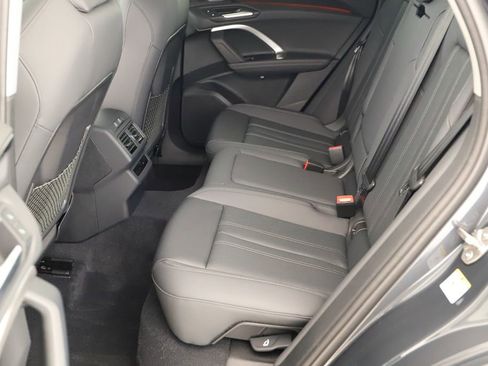 New 2025 Audi Q5 Premium Plus image 26