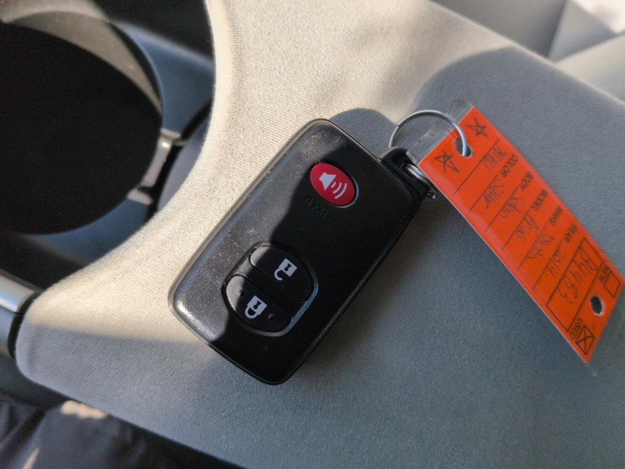 Used 2014 Toyota Prius Three FWD image 31