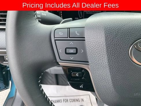 Used 2026 Toyota Camry SE w/ Multimedia Upgrade Package FWD image 7