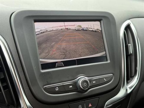 Used 2024 Chevrolet Equinox LT AWD/4WD image 13
