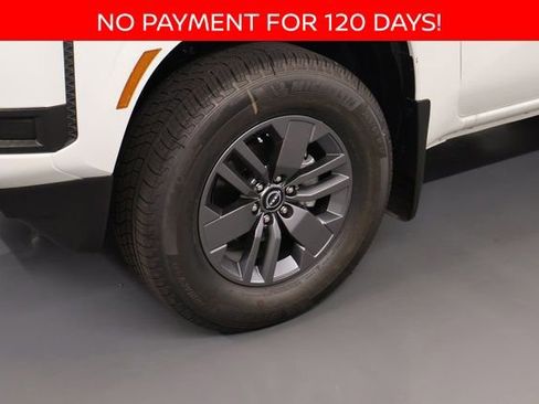 New 2025 Nissan Frontier SV image 5