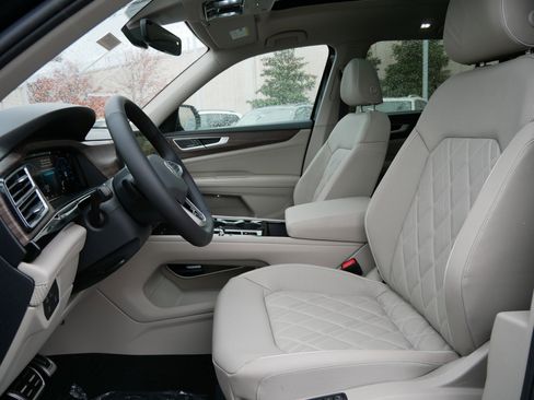 New 2026 Volkswagen Atlas SEL Premium R-Line image 3