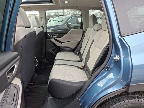 Used 2023 Subaru Forester Premium image 10