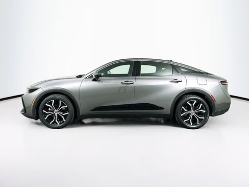 Used 2025 Toyota Crown XLE image 4