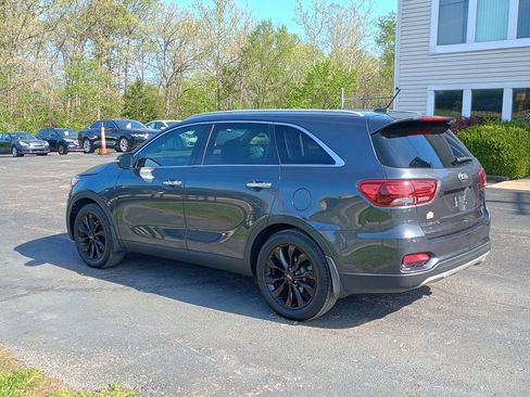 Used 2020 Kia Sorento EX image 3