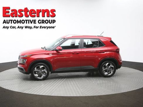 Used 2023 Hyundai Venue Limited FWD image 60