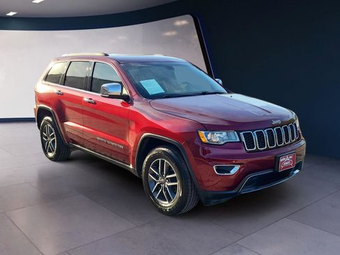 Used 2019 Jeep Grand Cherokee Limited AWD/4WD image 7