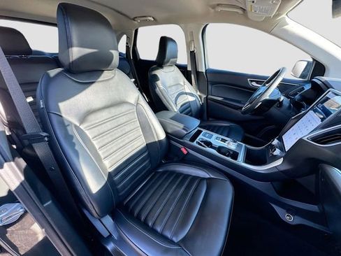 Used 2022 Ford Edge SEL w/ Convenience Package image 29