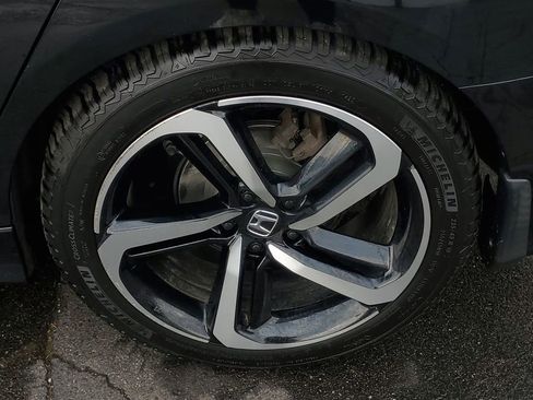 Certified 2019 Honda Accord Sport image 5