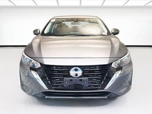 Used 2025 Nissan Sentra S FWD image 2