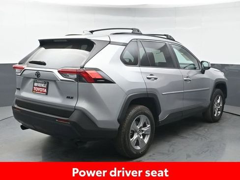 Certified 2025 Toyota RAV4 XLE w/ Convenience Package FWD image 7