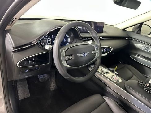 Used 2023 Genesis GV70 2.5T w/ Select Package image 13