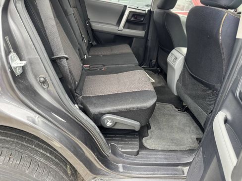 Used 2010 Toyota 4Runner SR5 RWD image 9