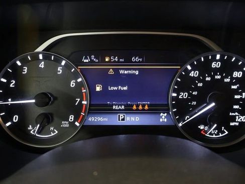Used 2023 Nissan Titan SV AWD/4WD image 14