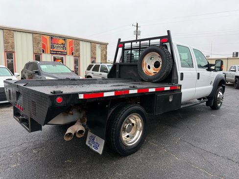 Used 2013 Ford F550 4x4 Crew Cab Super Duty w/ Payload Upgrade Pkg image 3
