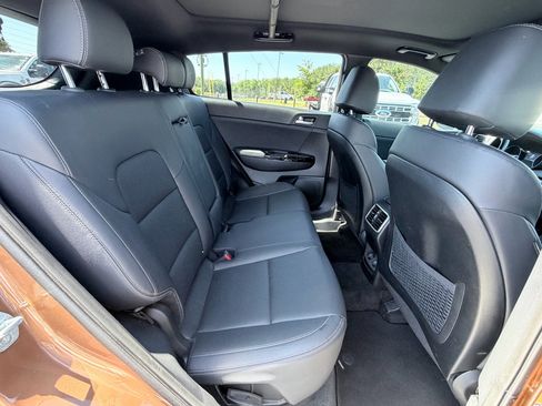 Used 2021 Kia Sportage S w/ S FWD Premium Package image 25