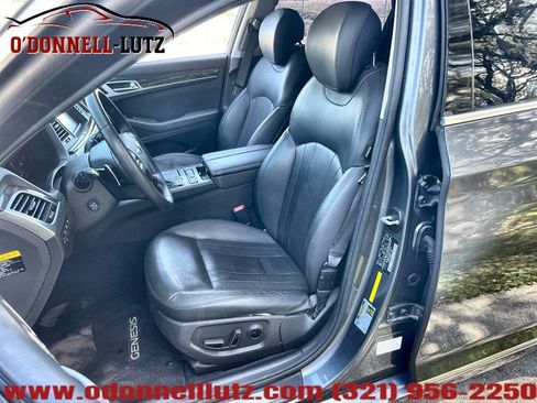 Used 2017 Genesis G80 3.8 w/ Option Group 02 image 11