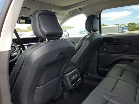 New 2026 Lincoln Nautilus Premier w/ Equipment Group 102A AWD/4WD image 9