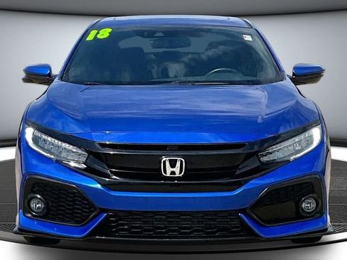 Used 2018 Honda Civic Sport Touring image 2