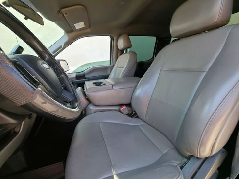 Used 2018 Ford F150 XL w/ Equipment Group 101A Mid RWD image 10