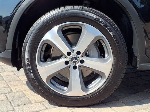 Used 2018 Mercedes-Benz GLC 300 4MATIC Coupe image 8