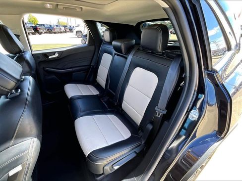 Used 2021 Ford Escape Titanium w/ Titanium Premium Package image 20