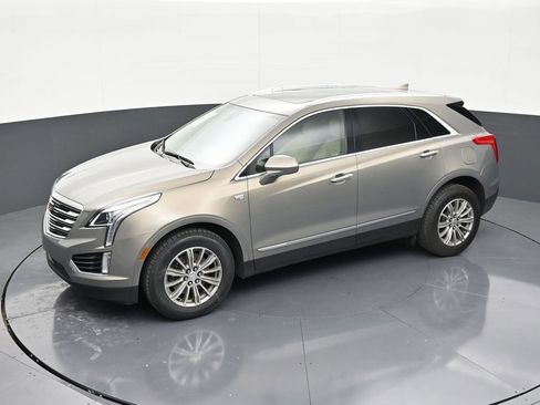 Used 2019 Cadillac XT5 Luxury image 12