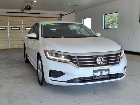 Used 2021 Volkswagen Passat 2.0T S FWD image 22